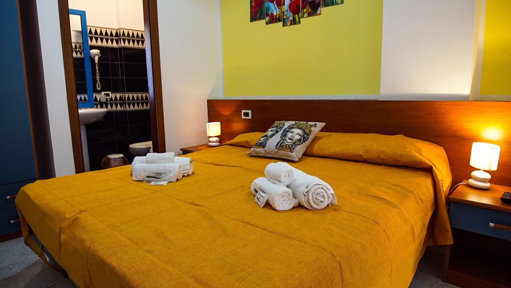 Baia Di Naxos Aparthotel Giardini-Naxos Buitenkant foto