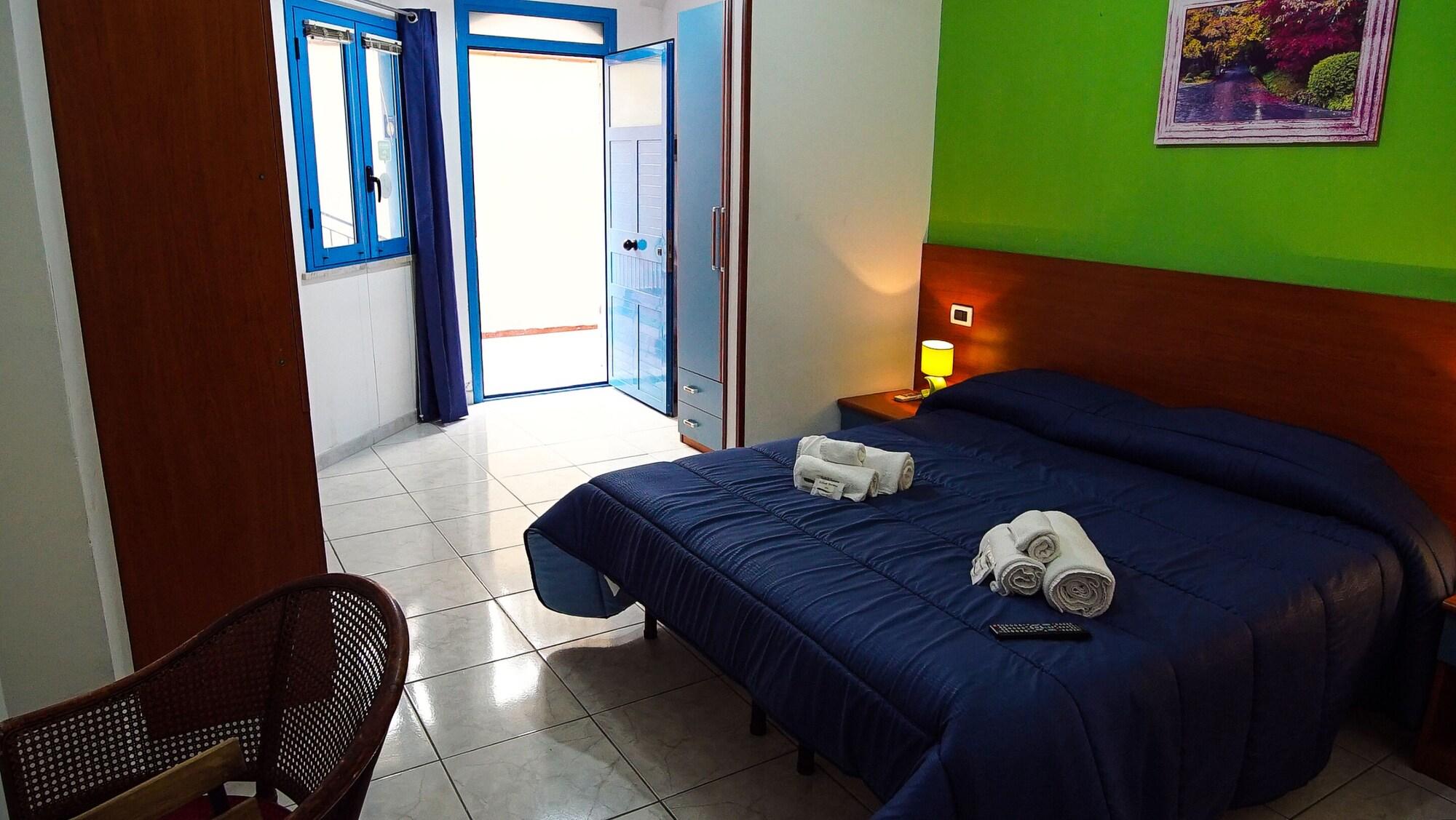 Baia Di Naxos Aparthotel Giardini-Naxos Buitenkant foto